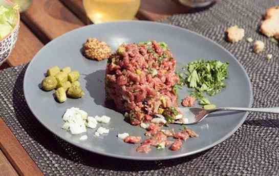Tartare de boeuf - Suisse Garantie - "minute" & sauce maison