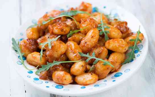 Gnocchi frais & sauce tomate  Pour 2/3 personnes