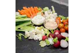 Petit Plateau (2-3pers.) légumes-dip & sauces