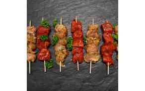 Plateau 6 brochettes marinées (poulet & boeuf) pour 2-3 personnes