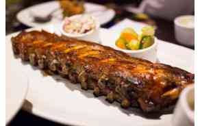 Ribs de porc marinade "barbecue"